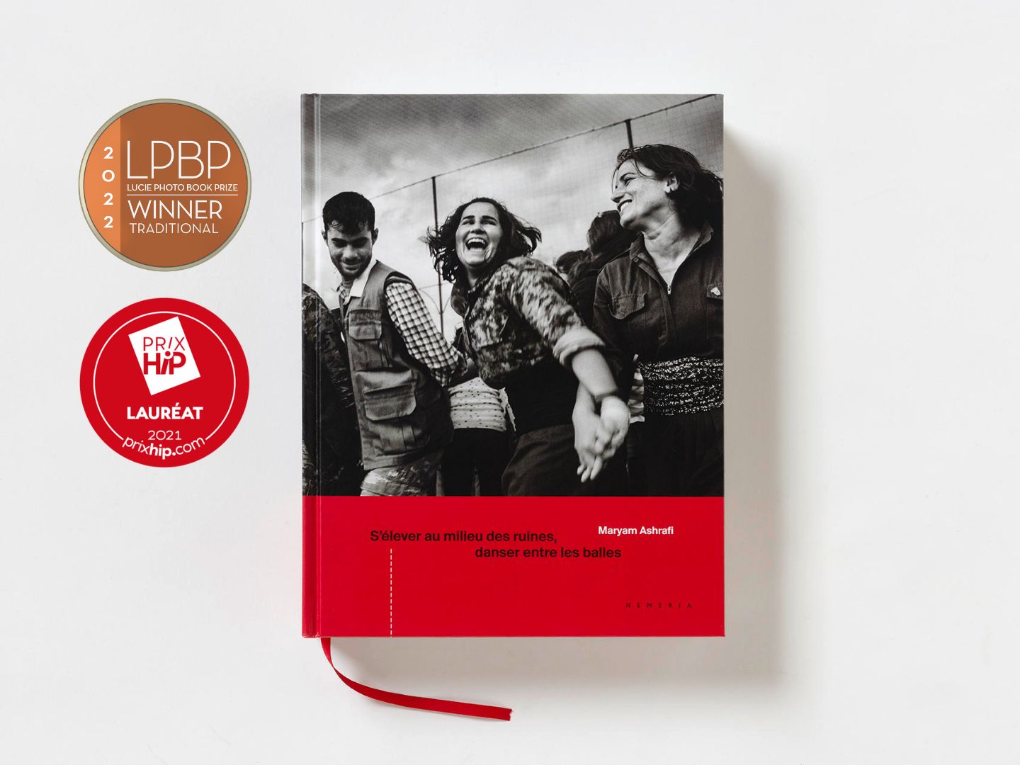 S’élever au milieu des ruines, danser entre les balles – Maryam Ashrafi