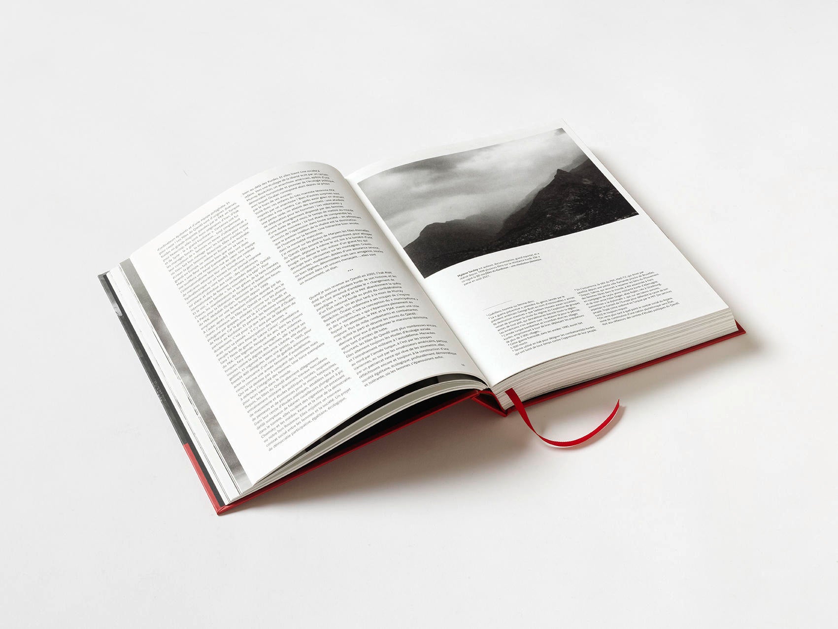 S’élever au milieu des ruines, danser entre les balles – Maryam Ashrafi