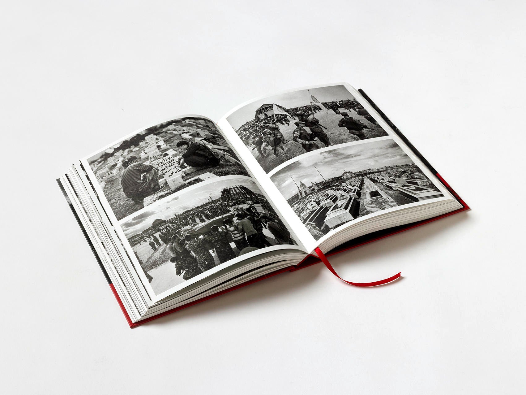 S’élever au milieu des ruines, danser entre les balles – Maryam Ashrafi